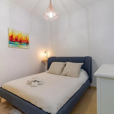 Comfortable Flat Near Canteras Apartment