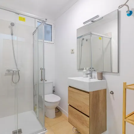 Apartment Comfortable Flat Near Canteras *